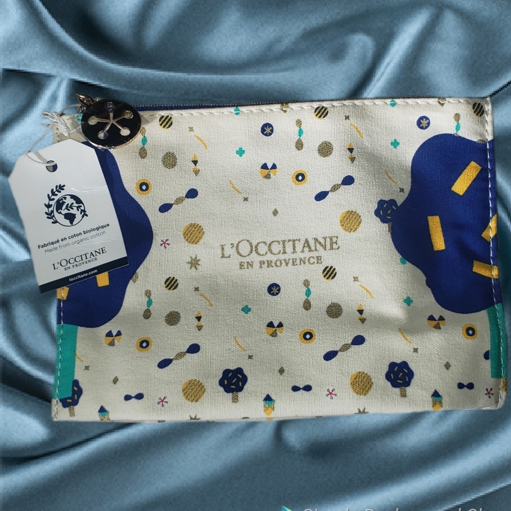 L'Occitane | Travel Cosmetic Bag